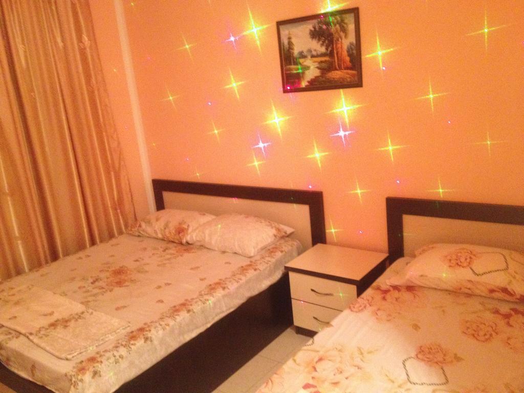 Grandino Rooms & Apartments Ulcinj Ruang foto
