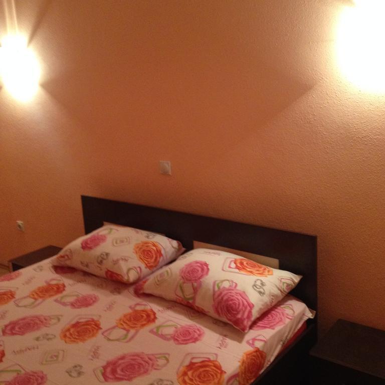 Grandino Rooms & Apartments Ulcinj Bagian luar foto