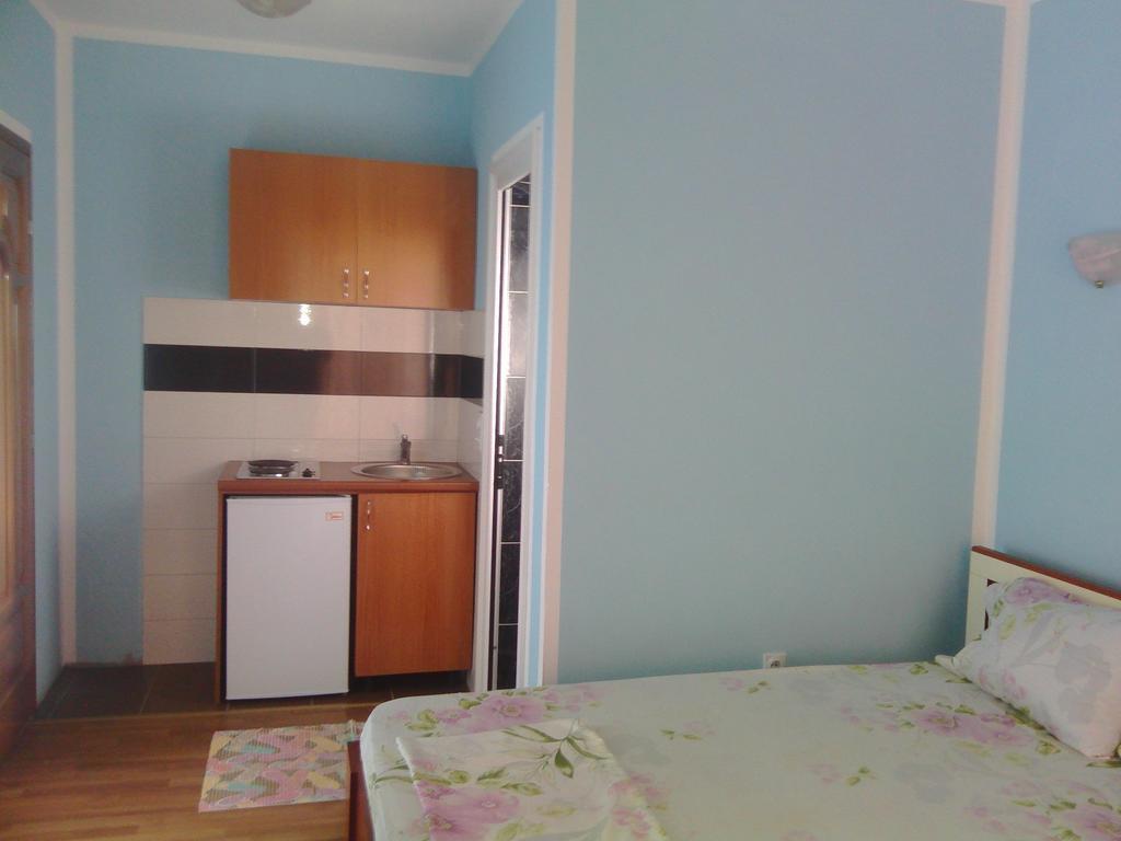 Grandino Rooms & Apartments Ulcinj Bagian luar foto